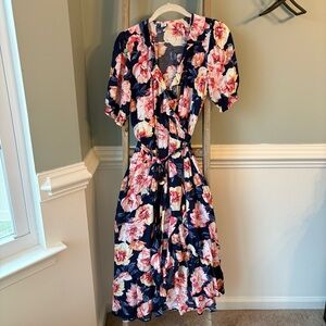 Old Navy Navy and Pink Floral Short Sleeve Wrap Midi Dress Sz Small - 1763